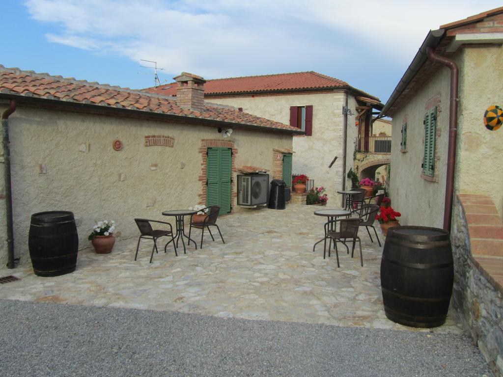 Agriturismo Borghetto Il Montino ราโปลาโนแตร์เม ภายนอก รูปภาพ
