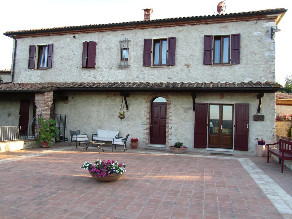 Agriturismo Borghetto Il Montino ราโปลาโนแตร์เม ภายนอก รูปภาพ