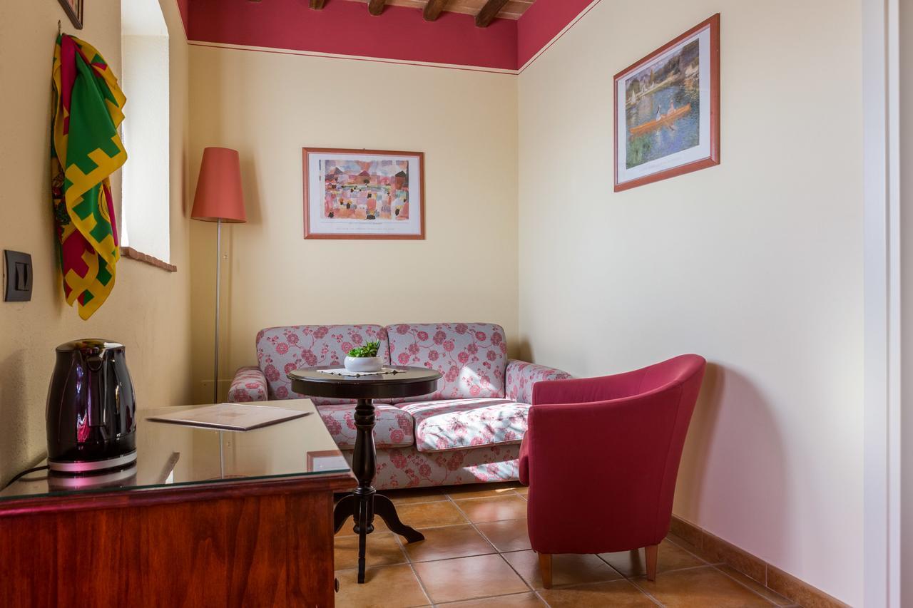 Agriturismo Borghetto Il Montino ราโปลาโนแตร์เม ภายนอก รูปภาพ
